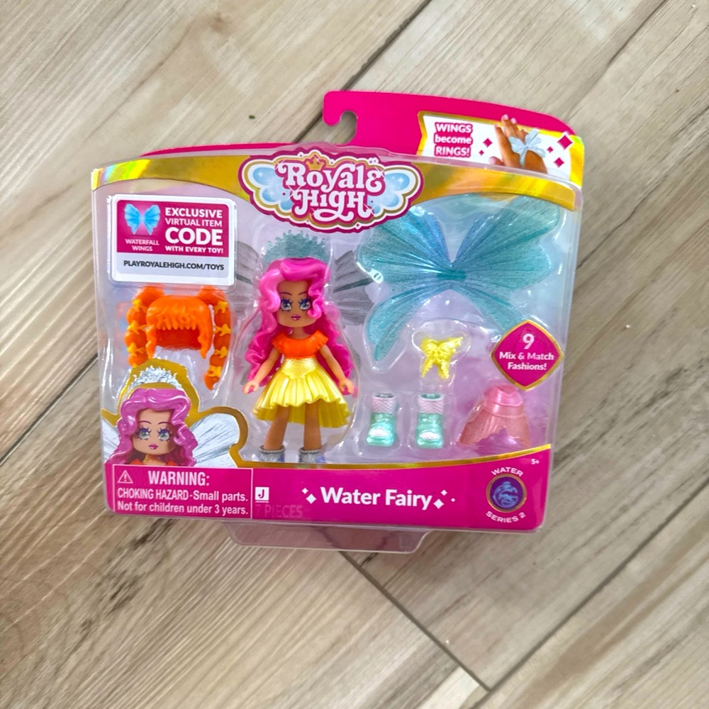 Royale High Water Fairy Season 2  & Roblox INSTANT Virtual Item Code